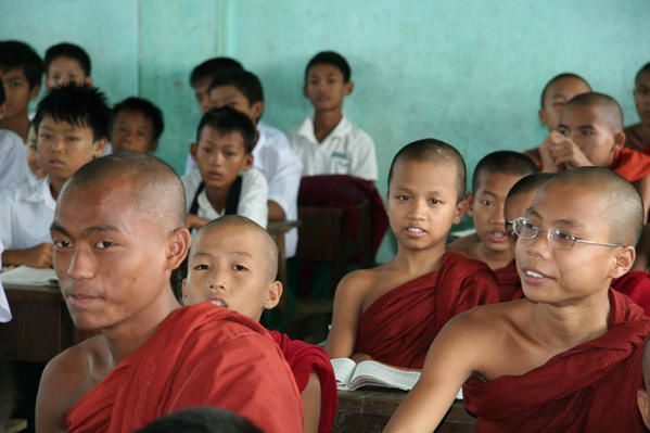 Myanmar Voyage Juillet 2006 Yangon - Lac Inle - Bagan - Mandalay