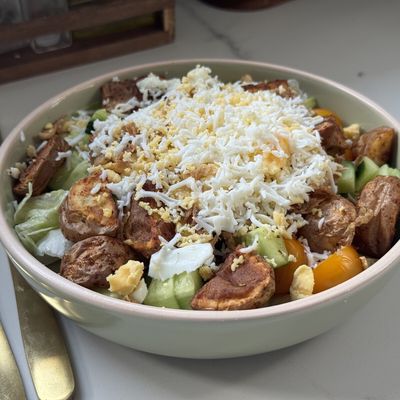 SALADE CROQUANTE AUX POMMES DE TERRE ROTIES 
