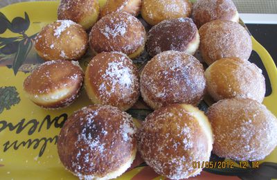 Beignets a la confiture