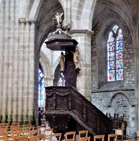 Cathédrale Saint-Tugdual de Tréguier, Bretagne en camping-car