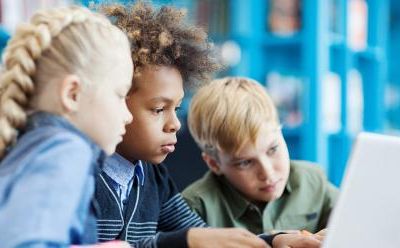 Semaine de la presse et des médias dans l'Ecole 2025 - Où est l'info ? Ressources pédagogiques du primaire au lycée et formations, webinaires