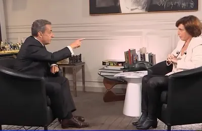 Des textos révèlent comment BFM s’est mise au service de Sarkozy, le « boss » (Mediapart)