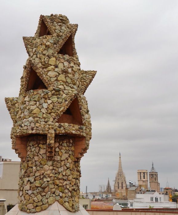 PALAIS GÜELL à BARCELONE par Alain Escaudemaison