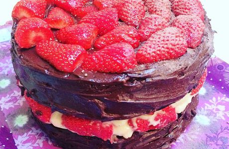 Gâteau Choco, Fraises & Crème Pâtissière.