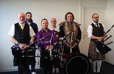 Naissance du Black-Bird Pipe Band