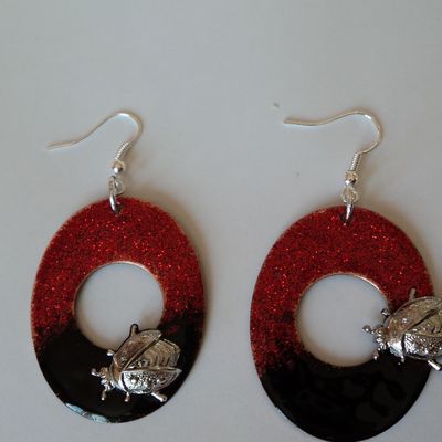 boucles d'oreille coccinelle