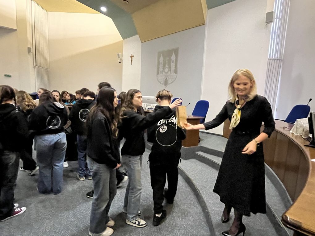 PL24 CC - Visit to the city hall, meeting with the Plock’s President