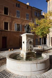 Place des Fontêtes: un nouveau parking dans le Centre historique d'Aix?