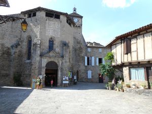 81 - La forteresse royale de Penne l'Albigeois.