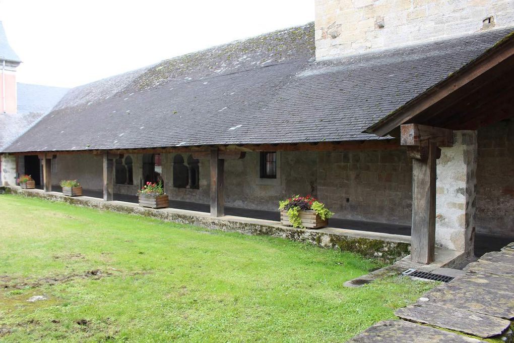 Nous admirerons le petit village avant de rejoindre Argelès Gazost