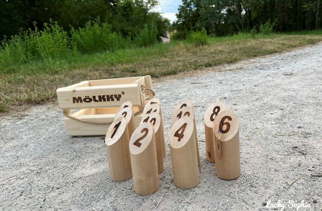 Star de l'été, le jeu de Mölkky en bois !