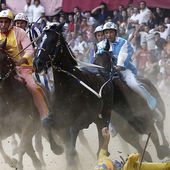 VIDEO. Italie : à Sienne, le célèbre Palio se termine sans bobos pour les chevaux