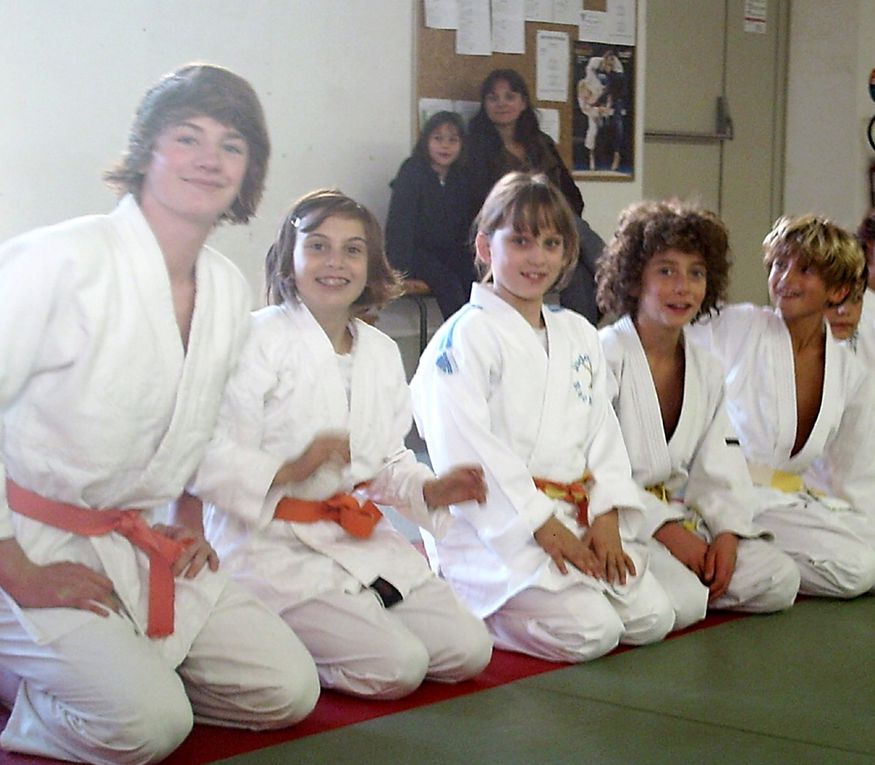 Equipe Jujitsu jeunes et ados (à partir de 9 ans, rentrée 2008 09 10 10 11 du Judo Sport Rochelais