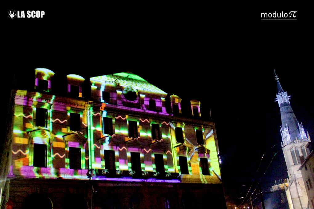 Lyon - du 8 au 11 décembre 2011 - Fête des Lumières - Installation Eclairage Public by La Scop en partenariat avec Modulo Pi