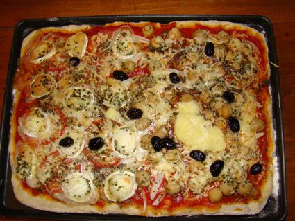 PIZZA AUX CHAMPIGNONS