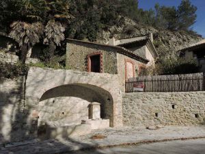 Lavoir et lavandières en Provence 1/2