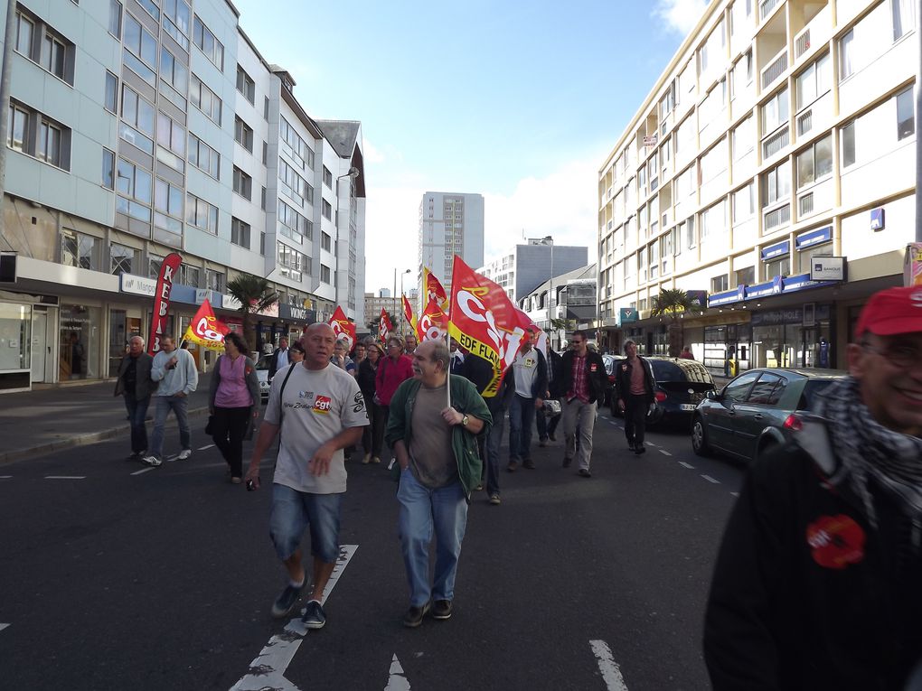 Manifestation pour refuser la logique permanente des soit-disant réformes des retraites et réussie !