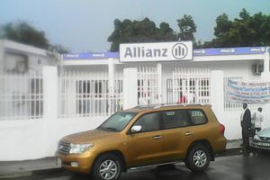 Inauguration de la nouvelle agence de la société ALLIANZ-CONGO ASSURANCES.