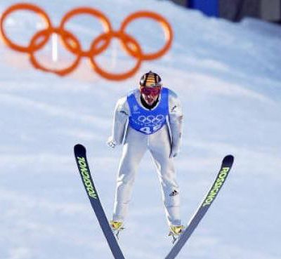 LE SAUT À SKI ; UN SPORT QUI DONNE LE VERTIGE