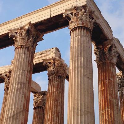 Temple de Zeus et la colline de Philopappos 