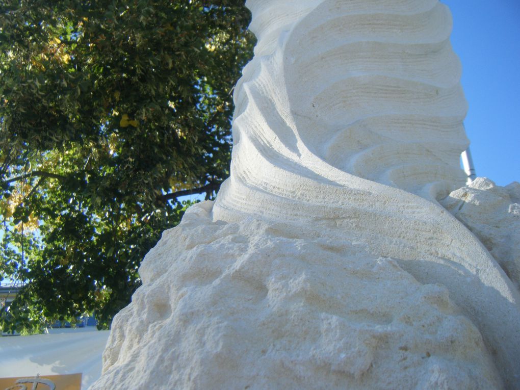 Sculpture pierre argile marbre bois