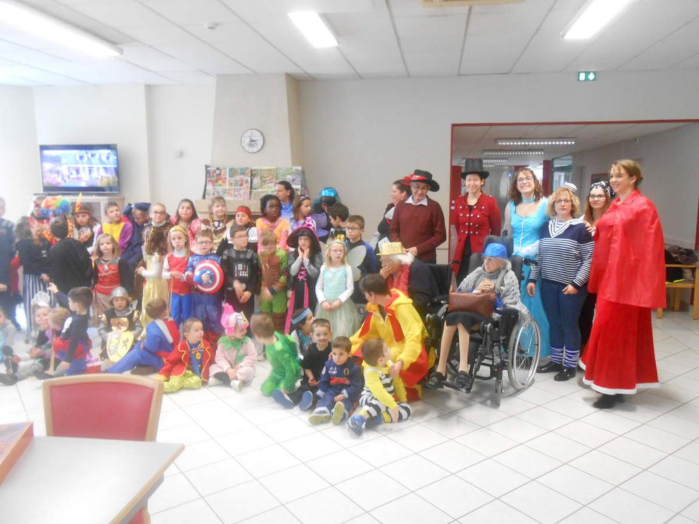 Carnaval avec l'école de Saint jean du Bois