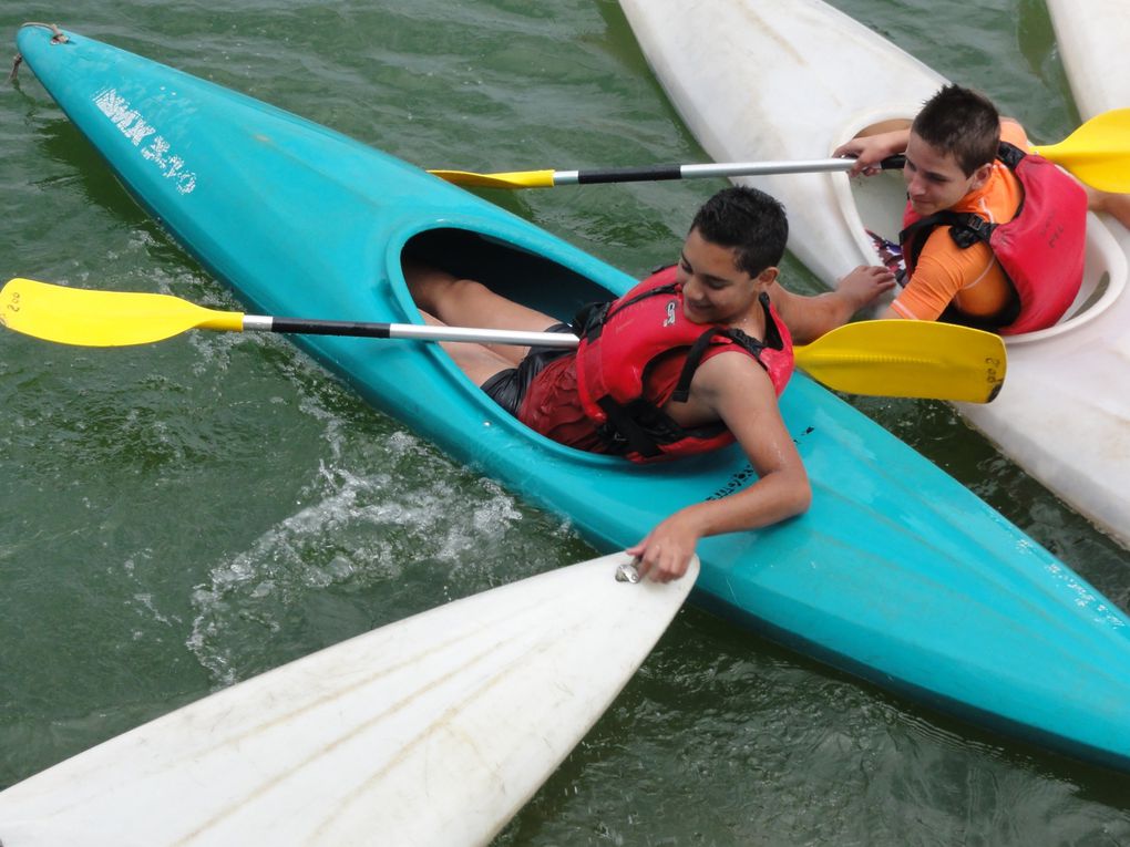 Sortie kayak au lac de Besse pour préparer le raid.