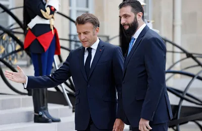 Devant Chareh, Macron souligne la nécessité « d’accroître la lutte contre le Hezbollah » (OLJ)