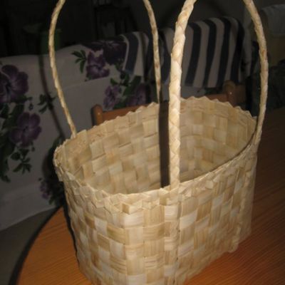 Panier en pandanus