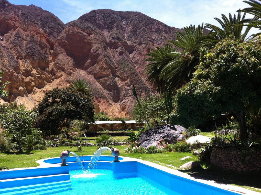 village de Tapay, sentier en direction du village de San Juan de Cuccho puis Oasis Sangalle