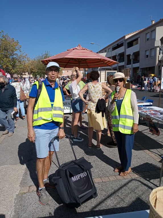 Un beau vide-greniers solidaire