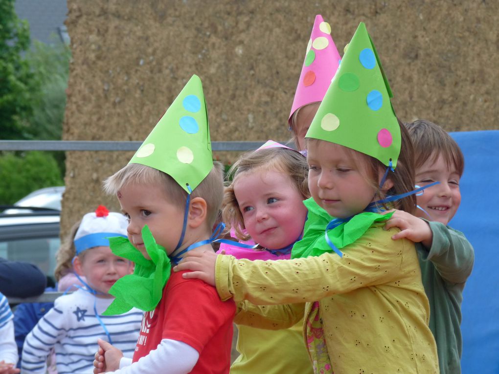 Photos de la fête de l'école 2013 de Chasné sur Illet