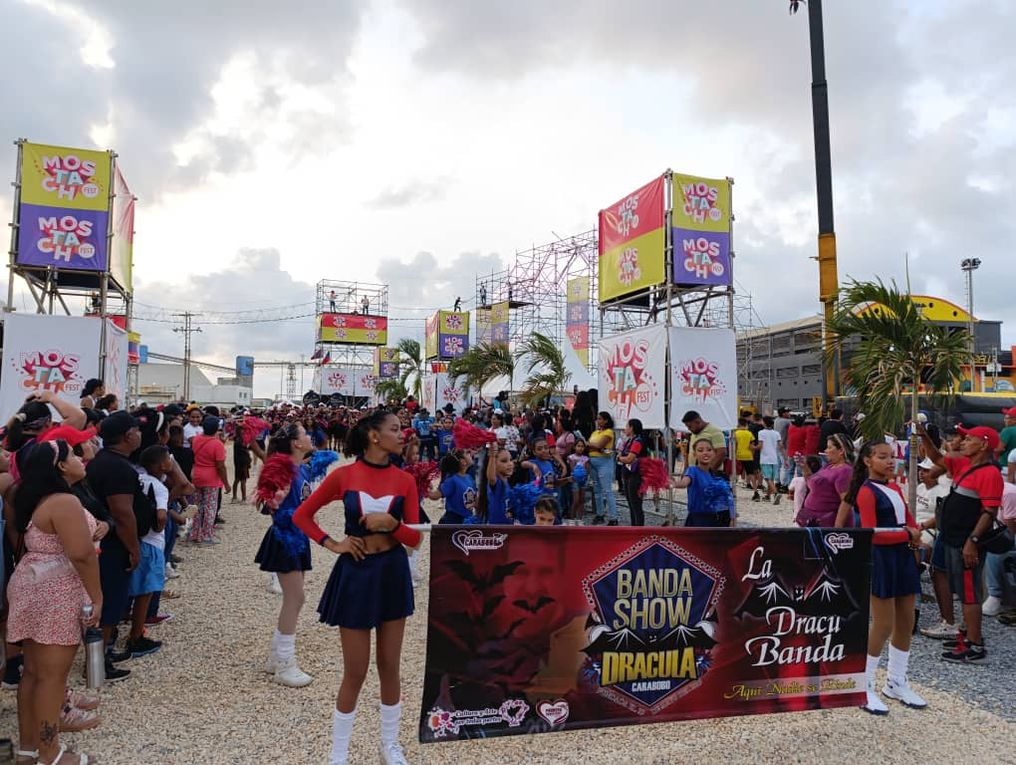 En el “Arenarte 2024” Puerto Cabello se enalteció la creatividad de once artistas plásticos 