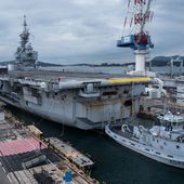 Début de chantier pour le porte-avions Charles de Gaulle