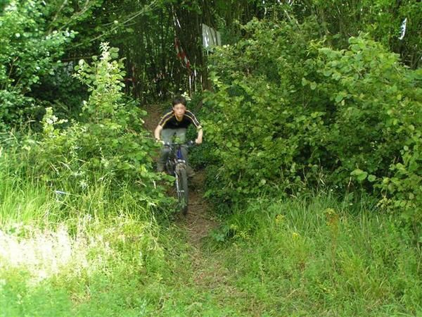 <strong><em>superbe&nbsp;matin&eacute;e pour la rando des pompiers le 8 juillet 2007 o&ugrave; 225 participants se sont lanc&eacute;s sur les differents circuits que les sapeurs pompiers leurs avaient concoct&eacute;</em></strong>