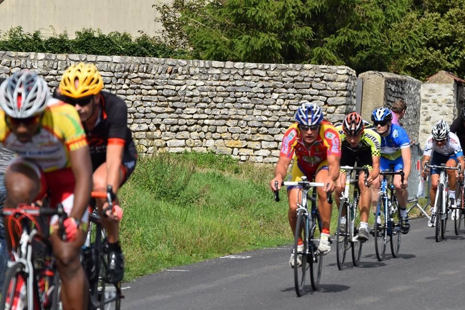 ALBUM SAISON ROUTE 2015