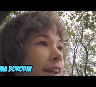 Dima Borodin en route pour la "Computer Academy".