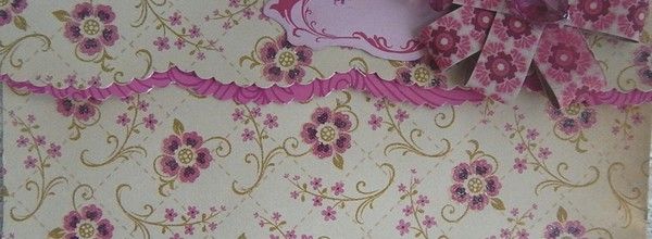 Carte porte billets et fraises surprise!