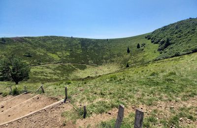 AU COEUR des PUYS des PARCS des VOLCANS (63)