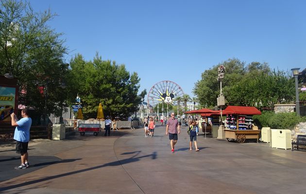 Pacific Wharf, Disney California Adventure