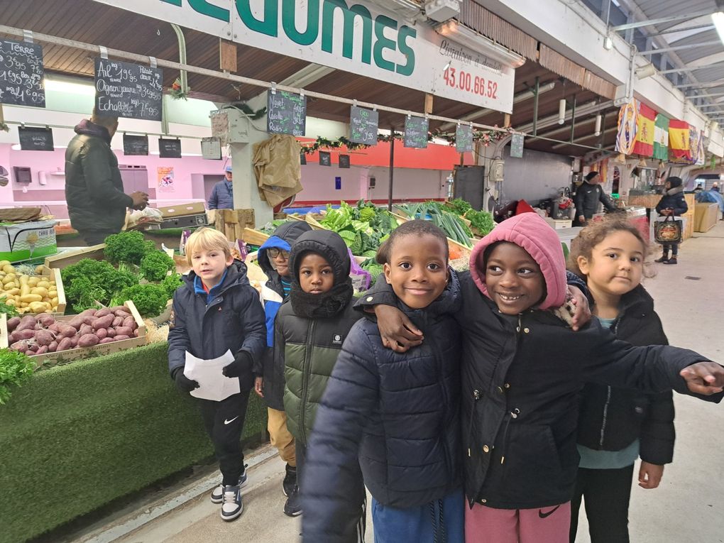 Au marché de Neuilly plaisance pour faire de la soupe, CPB et UPE2A