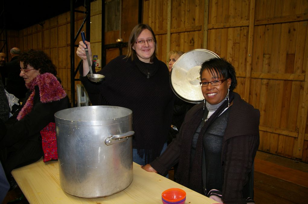 Samedi 26 novembre 2011, l'atelier culturel de Maurepas, à Rennes, organisait la 9ème édition de la Fête de la Soupe.