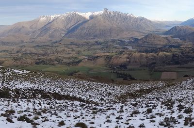 SNOWY QUEENSTOWN 19/04/2015