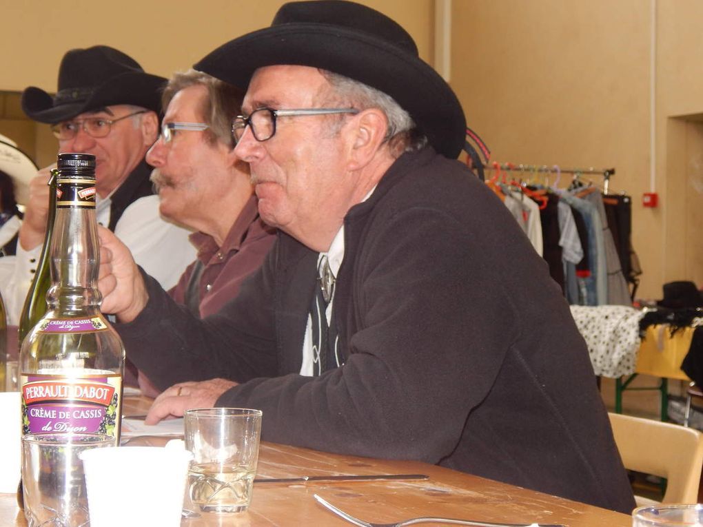Peu de monde mais quand même une belle journée, et surtout un Chili Corn Carné de Thierry Masson, merci a nos responsables pour  ce plat typique des pionniers du Texas.