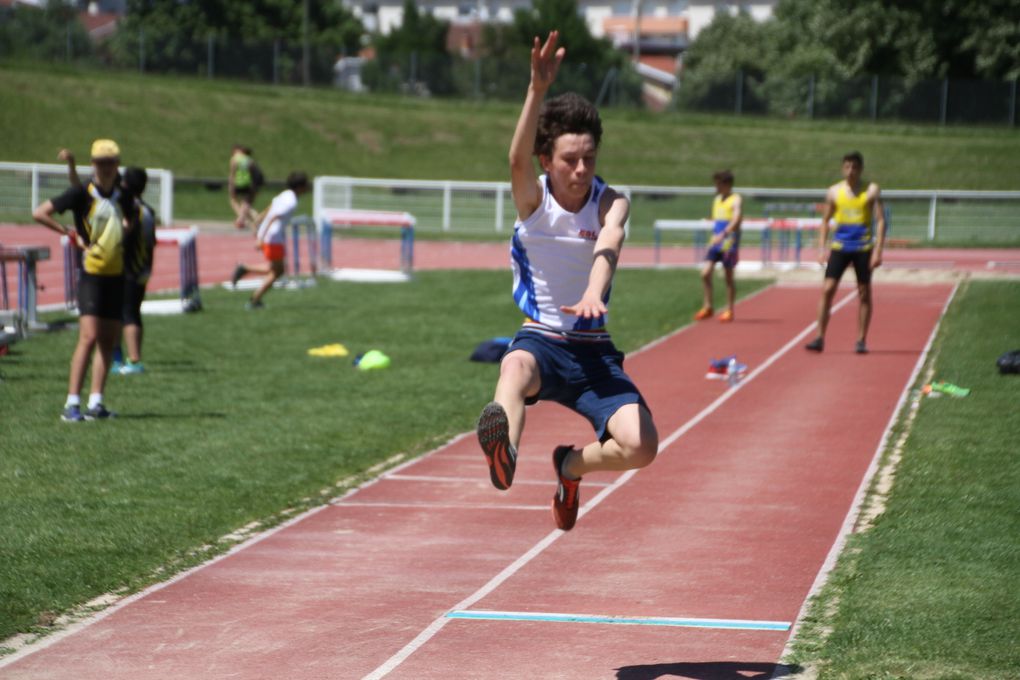 Camille Moulard et Marion Peju médaillées aux championnats du Rhône minimes