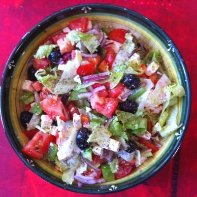 Salade grecque aux saveurs provençales