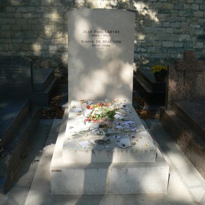 Sépulture de J.P. Sartre et S. de Beauvoir, cimetière du Montparnasse