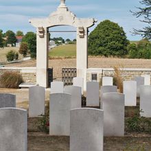 Un cimetière chinois en baie de Somme.