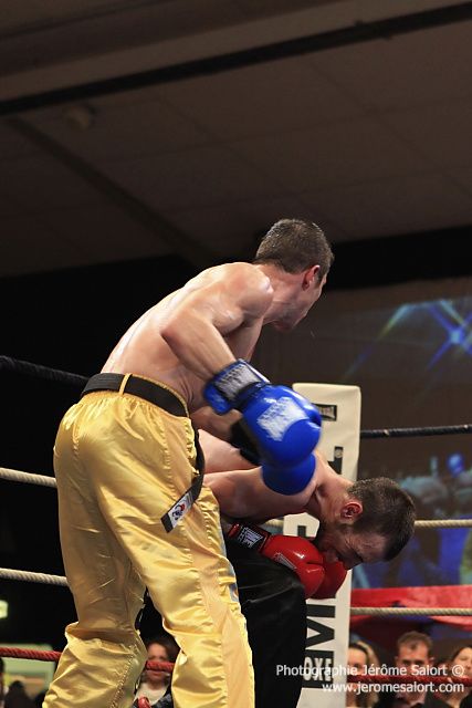 Boxe in défi XIII
Titre de champion d'Europe des -65Kg (10x2)
Bertrand FLEURET vs Miroljub NEDELJKOVIC