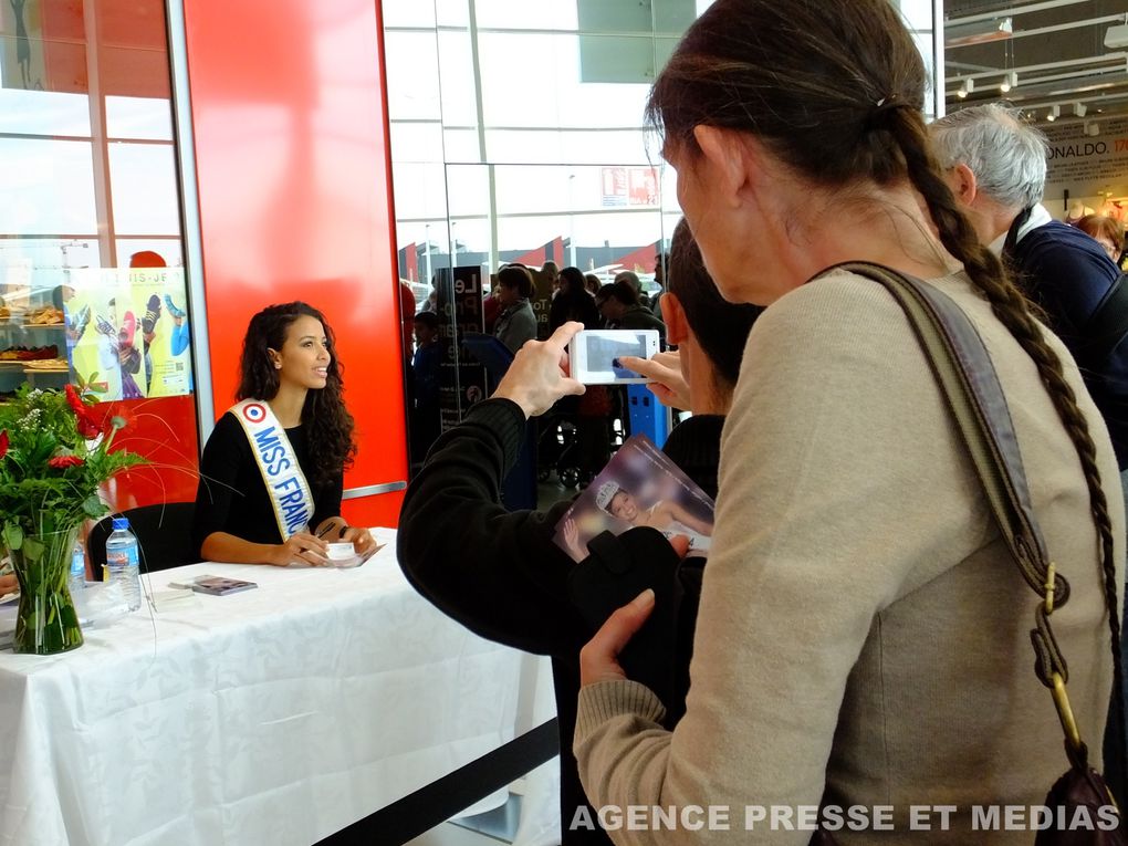 Album - MISS-FRANCE-2014-DEDICACES-RENNES